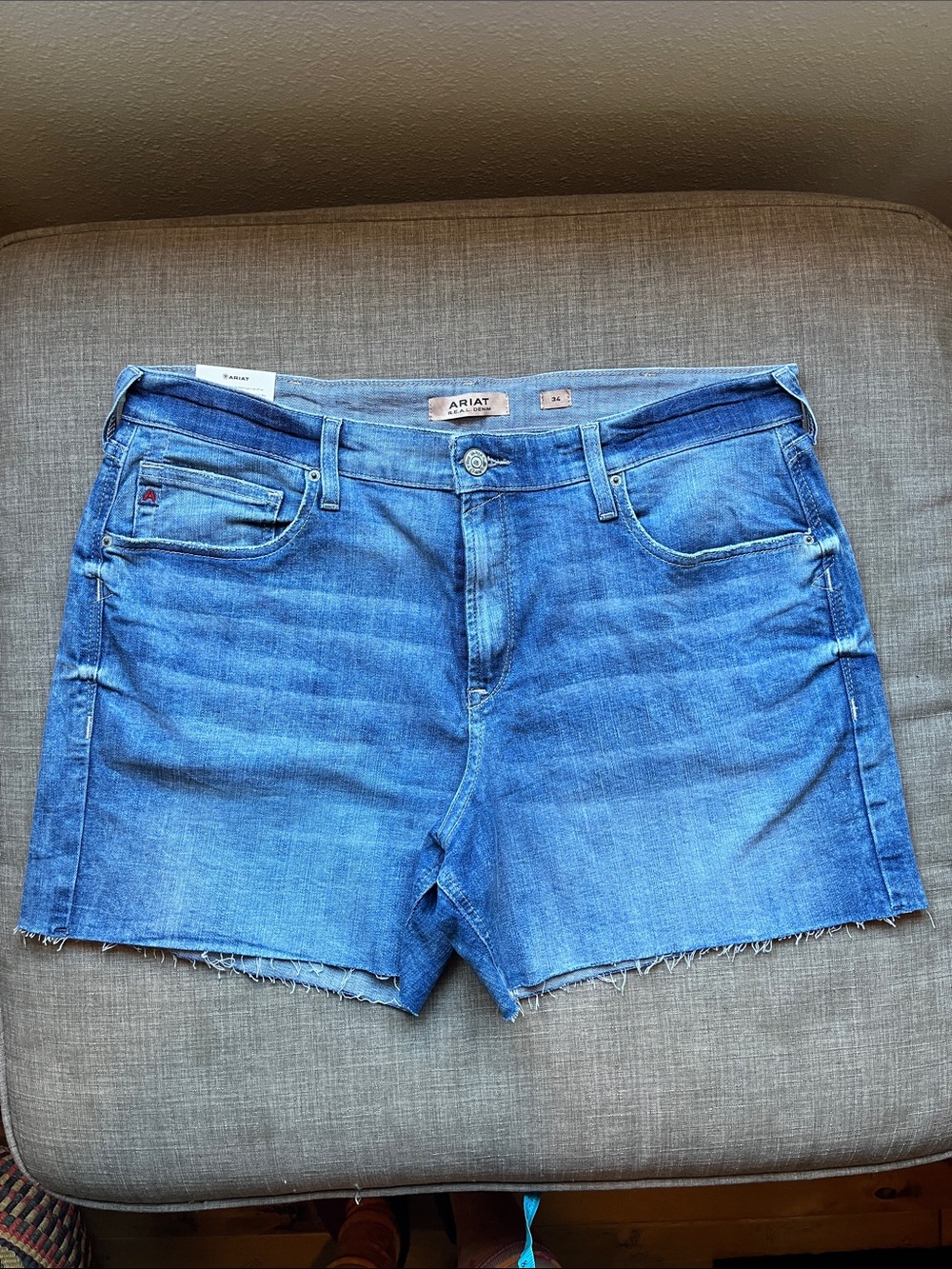 Ariat R.E.A.L. Denim Perfect Rise Hand Finished Shorts 34